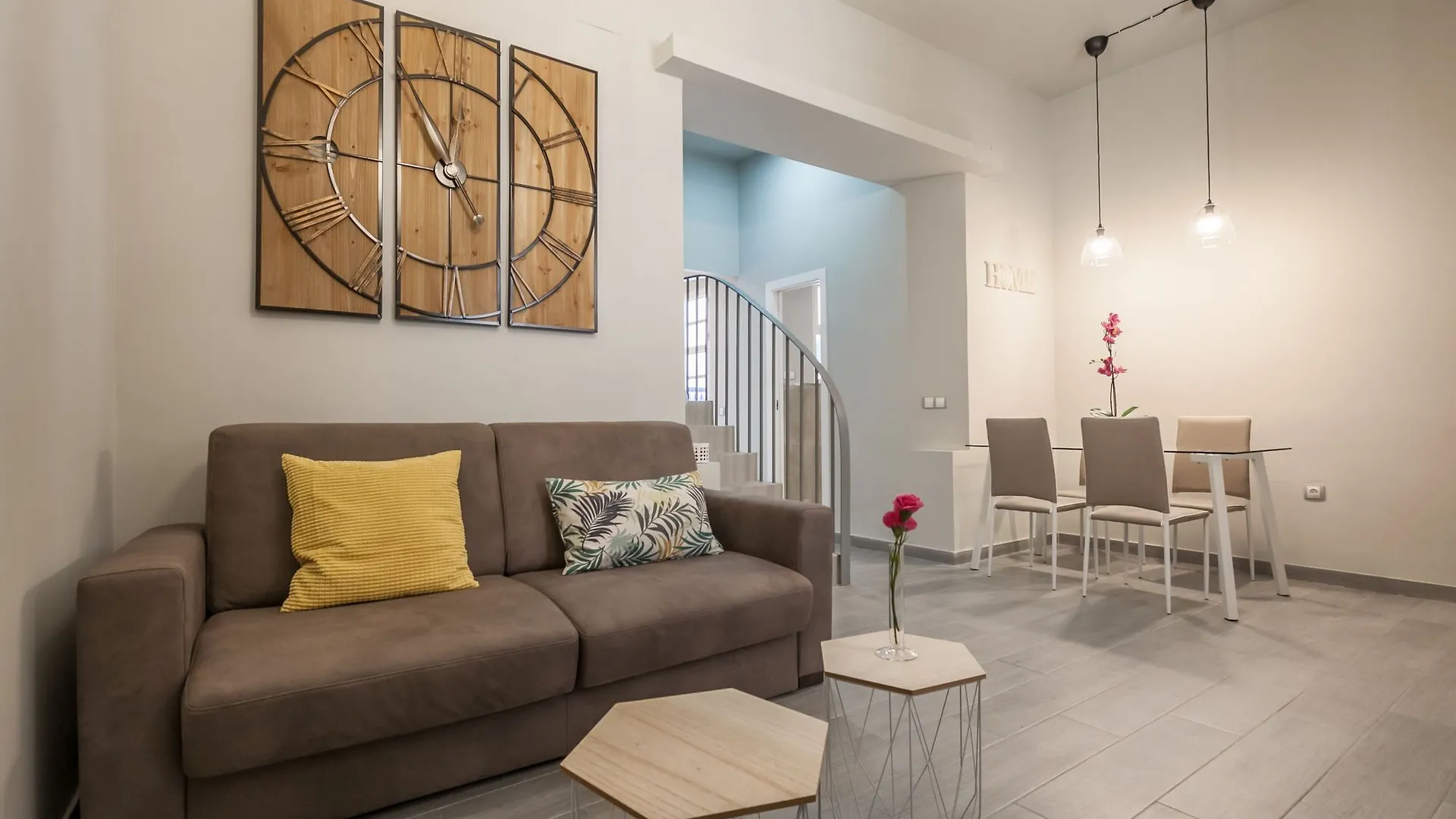 Green - Apartments Torre Del Oro B セビリア 0*,